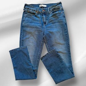 Levi’s Signature Women’s Jeans